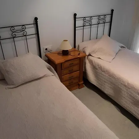 Moderno En Conil, Cerca De La Playa Y Servicios - Es-180-399 Apartment